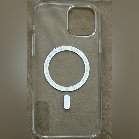 APPLE iPhone 12 Pro Max Clear Case with MagSafe - Picture 2 of 2